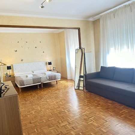 برشلونة Rooms Villaroel المظهر الخارجي الصورة