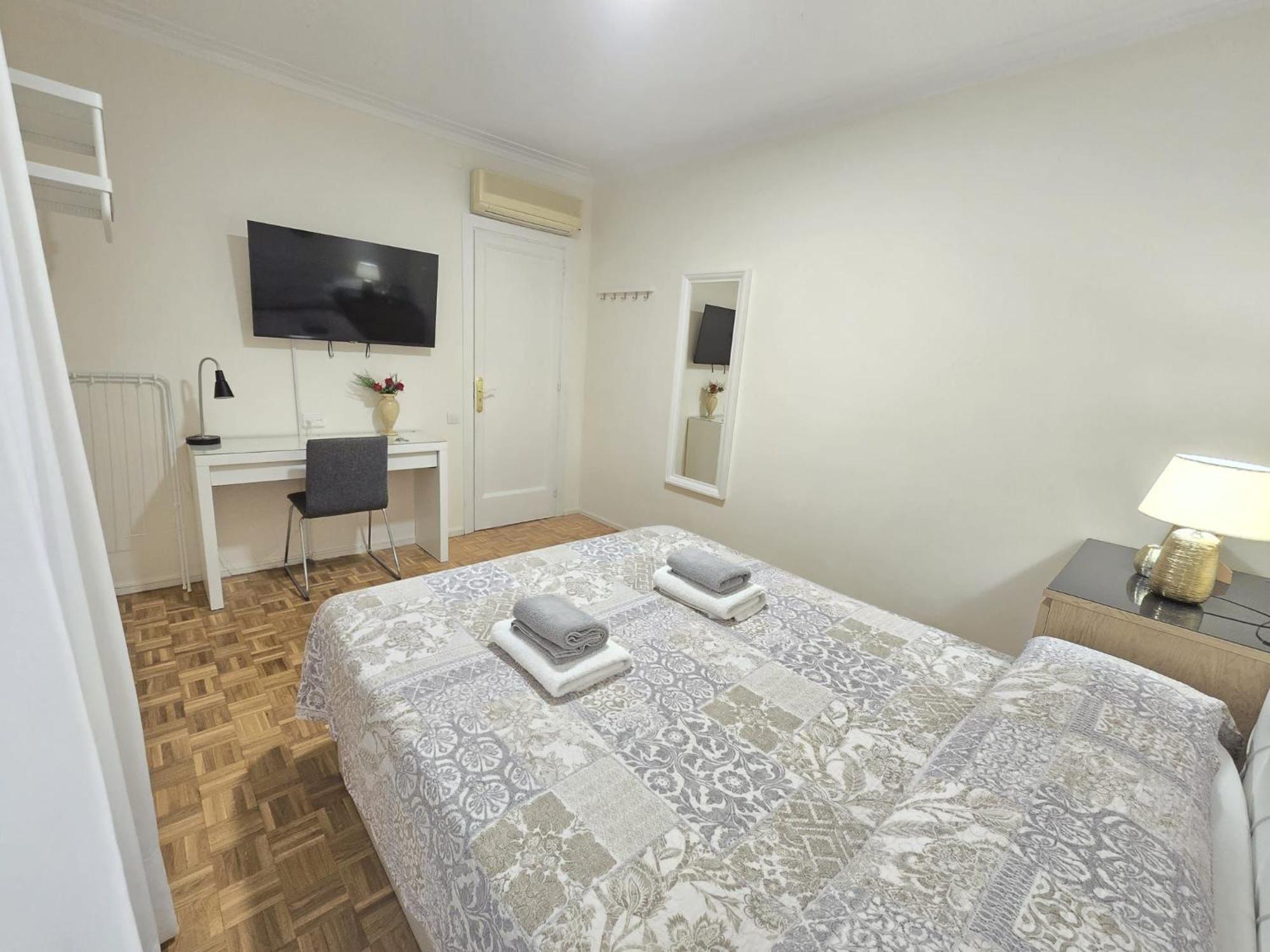 برشلونة Rooms Villaroel المظهر الخارجي الصورة